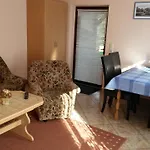 Ferienhaus Nahe Muritzufer 3* فارين