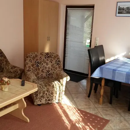 Nahe Mueritzufer 3*